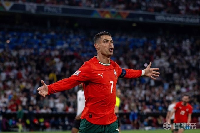 包含葡萄牙队主力受伤，或缺席半决赛的词条