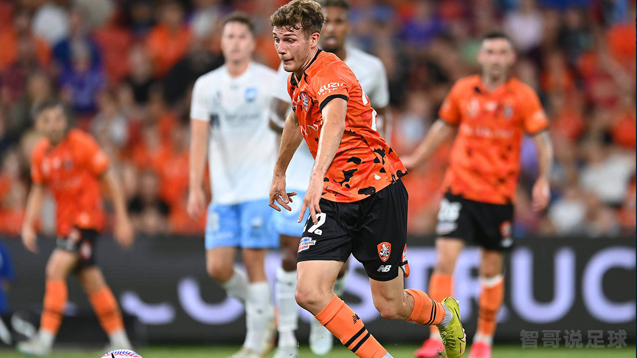 格拉纳达表现出色，逐渐跻身联赛上游的简单介绍