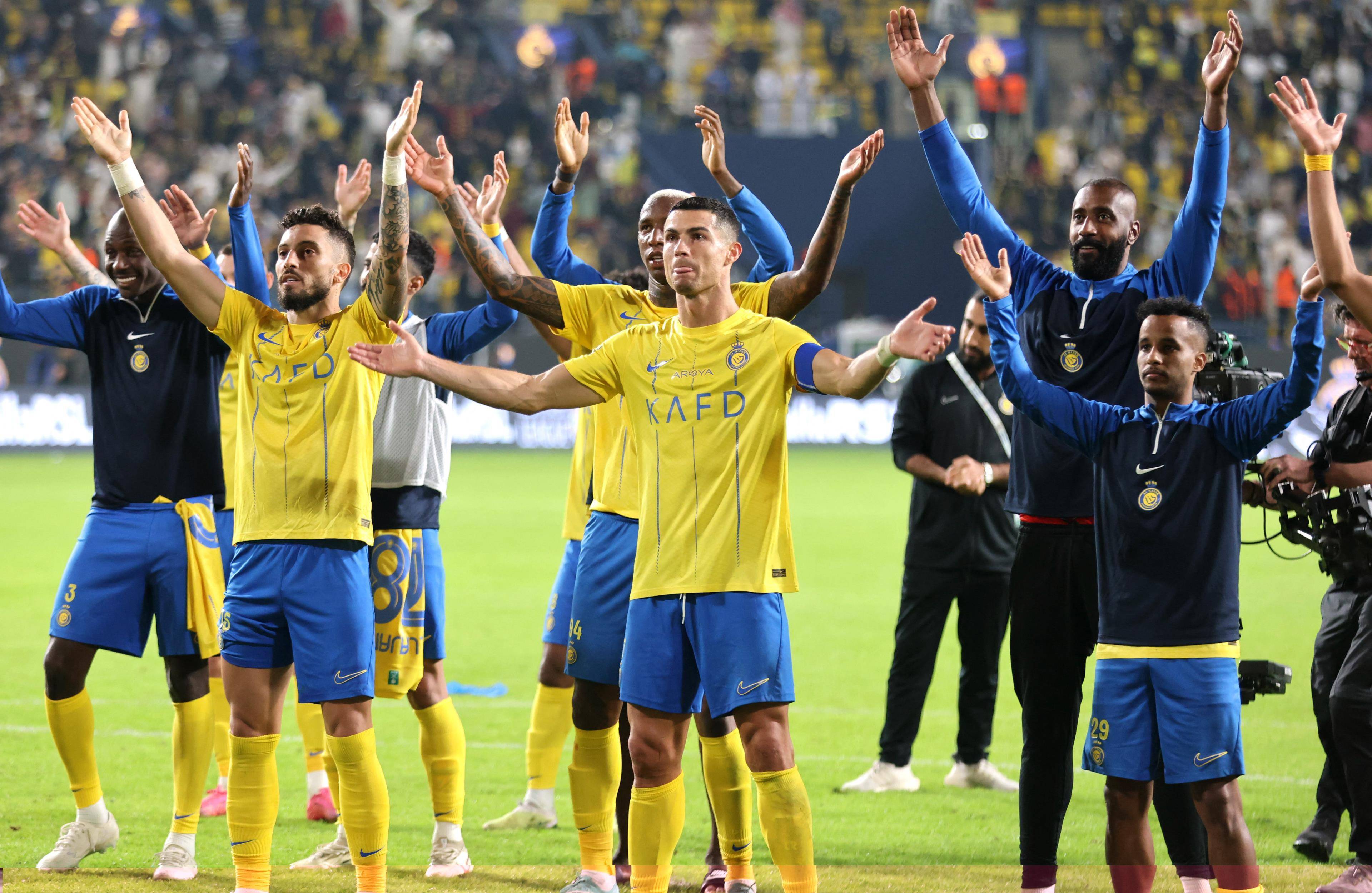 欧洲精英球队交锋,足球魅力再次展现的简单介绍 欧洲精英球队交锋,足球魅力再次展现的简单介绍