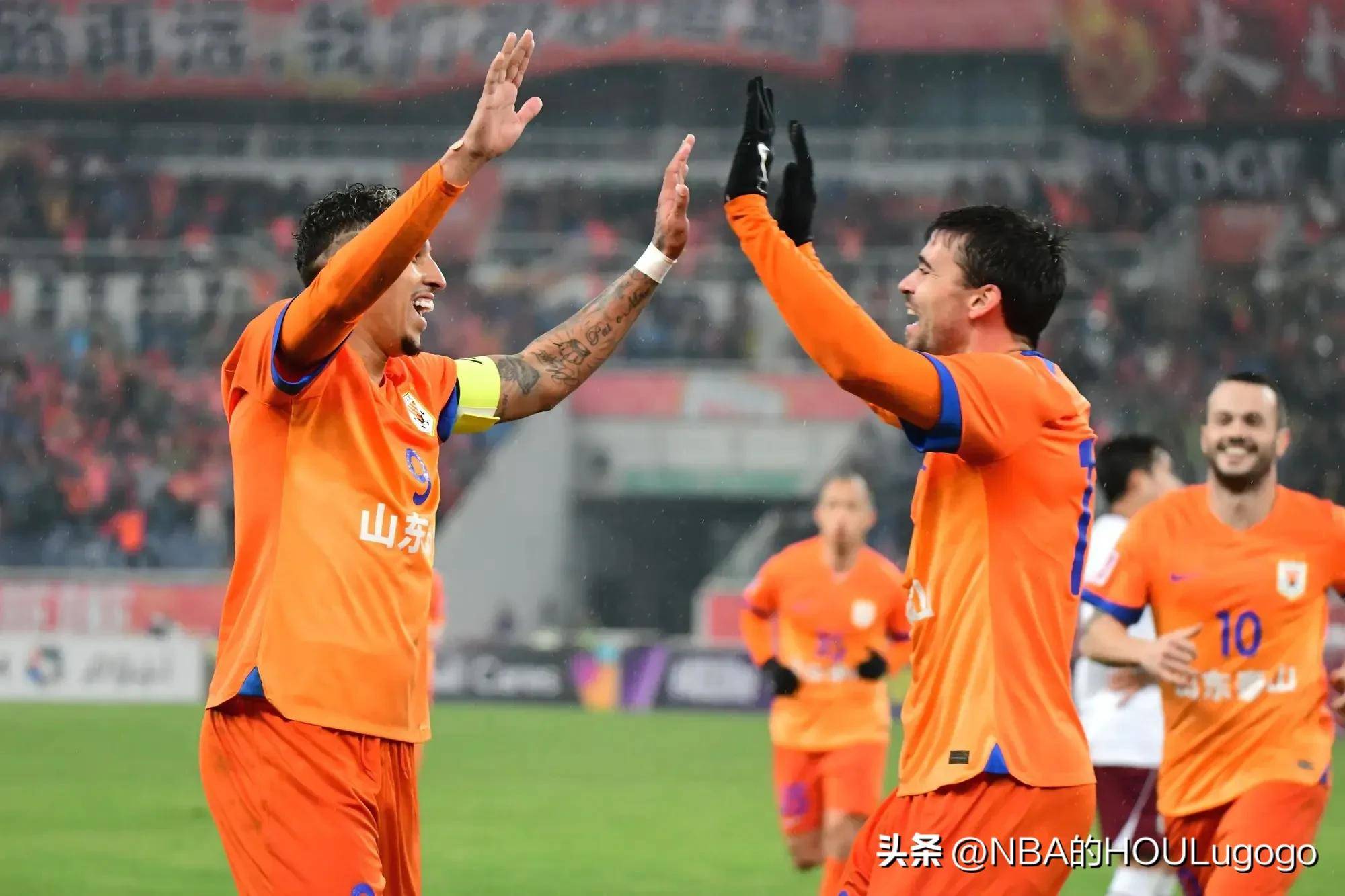 关于亚冠比赛即将开打，国内球队士气高昂的信息