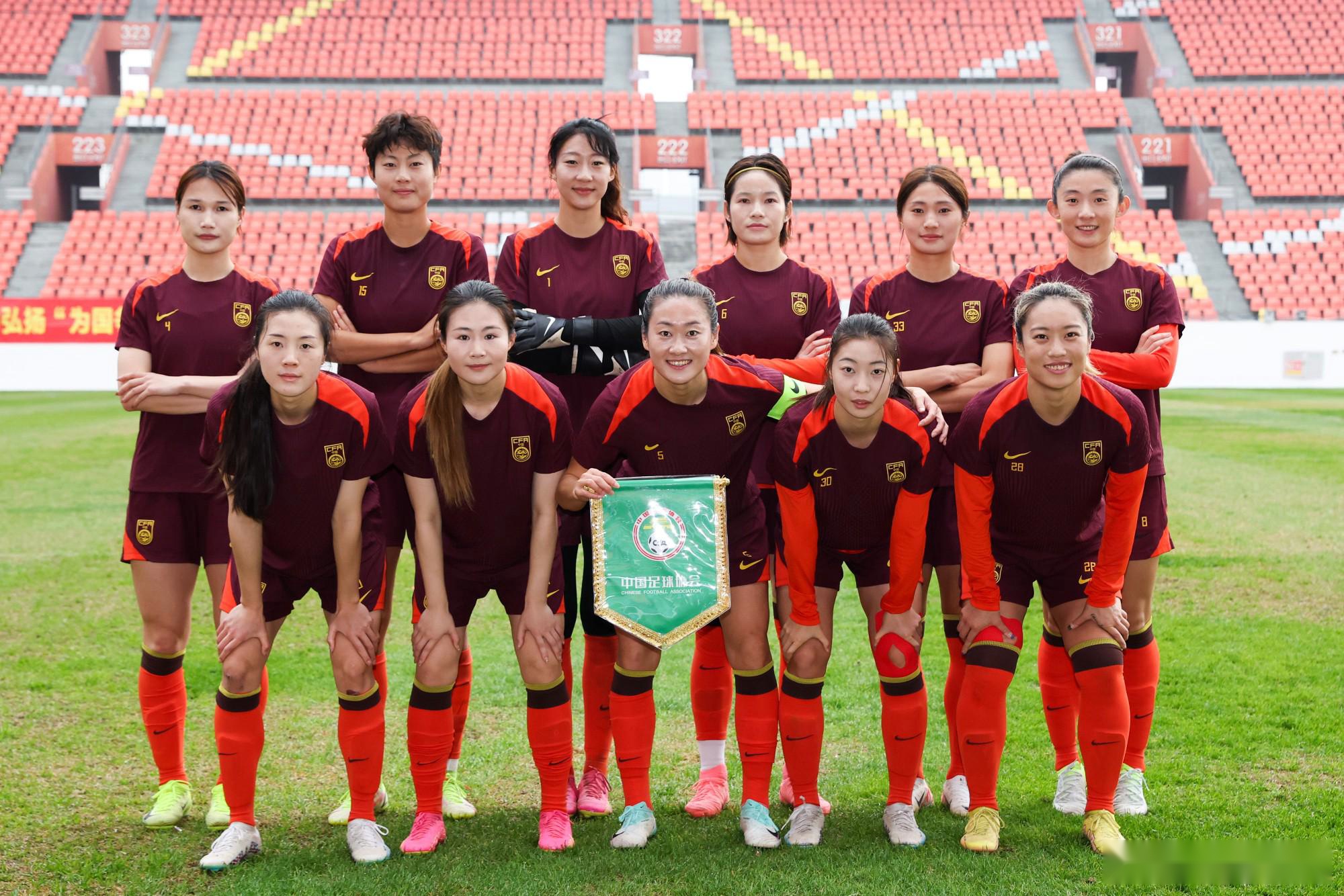 B体育体育网址-关于女足比赛再度上演，球员们展现出顶尖实力的信息