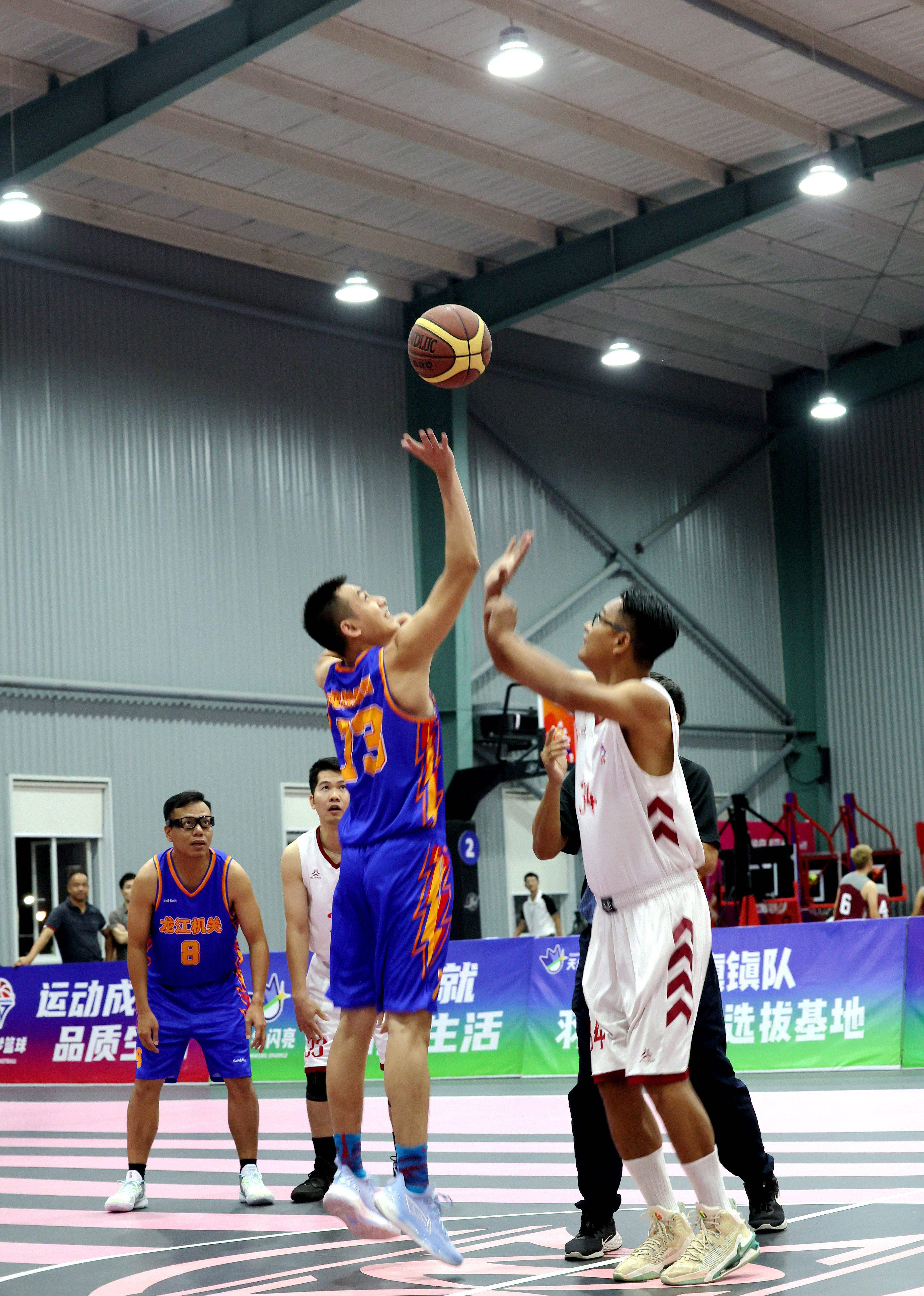 B体育体育投注-火热的篮球赛事，引来众多球迷观赏的简单介绍