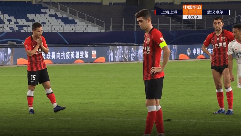 B体育体育平台-包含武汉卓尔主场艰难战平，保持不败纪录延续的词条