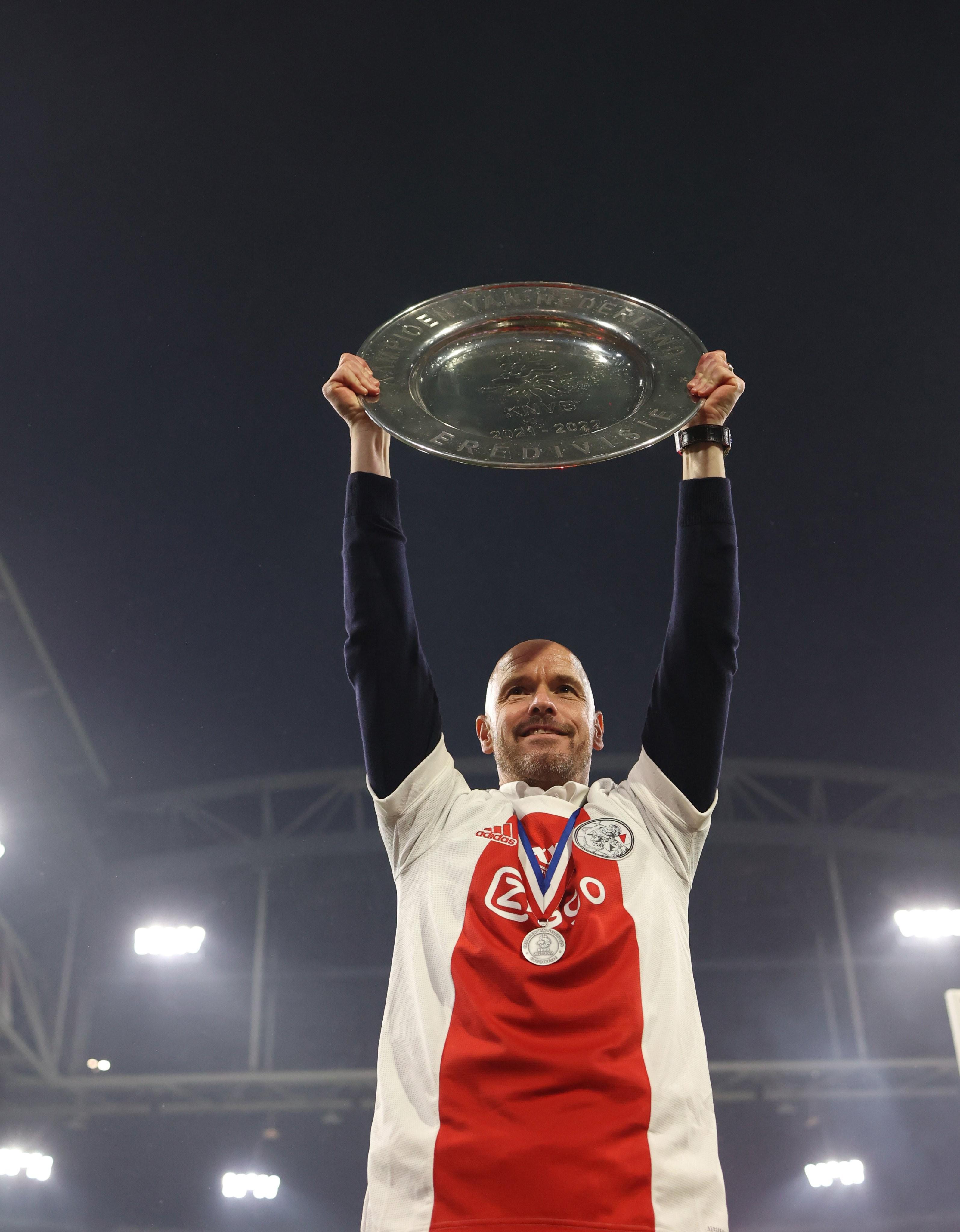 B体育体育官网-包含阿贾克斯年轻新秀表现亮眼，赢得主教练青睐的词条