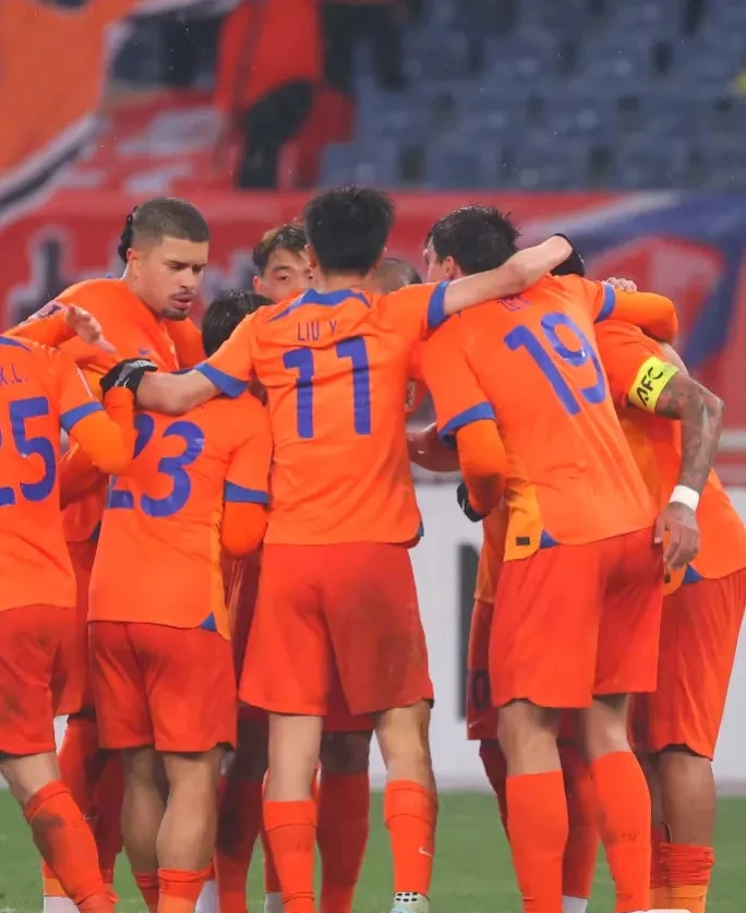 人球员退赛后状态低落，球队需妥善处理