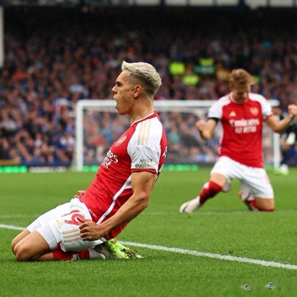 埃弗顿连续不败,表现令人瞩目! 埃弗顿连续不败,表现令人瞩目!