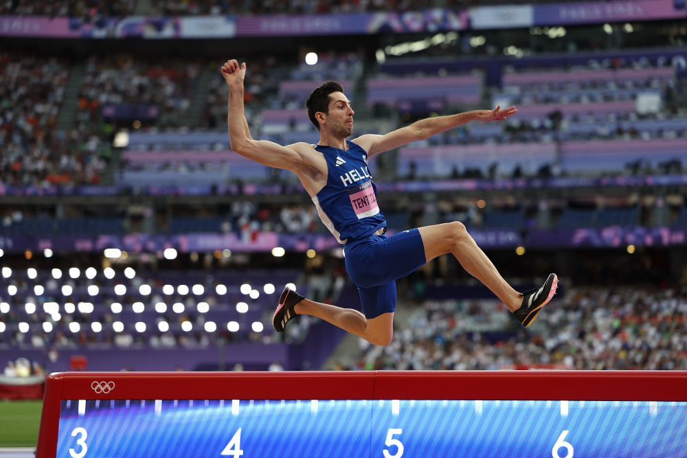 B体育体育教练-田径比赛希腊选手奔跑如飞，夺得金牌的简单介绍