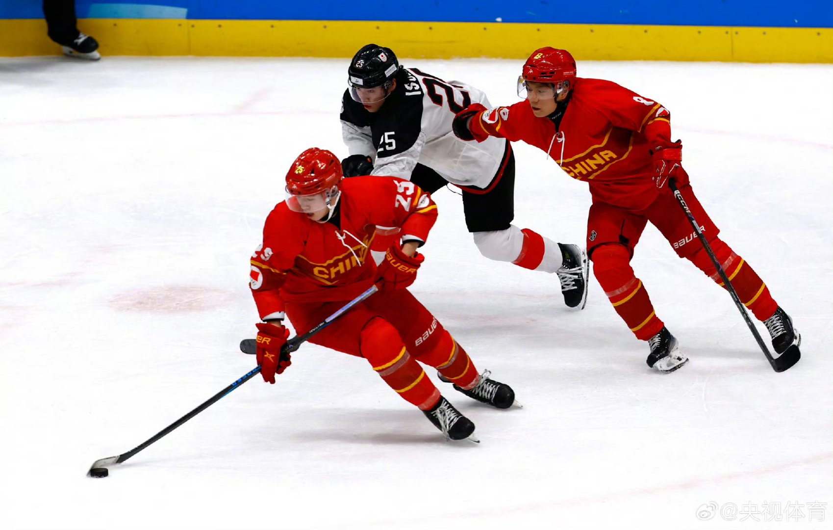 关于爱尔兰冰球队实现大逆转,逼平劲旅的信息 关于爱尔兰冰球队实现大逆转,逼平劲旅的信息